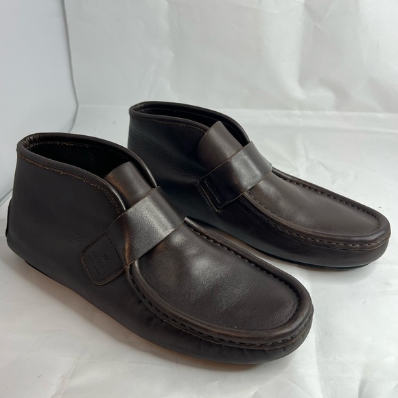 GUCCI
Leather Whipstitch Trim Loafers - Picture 6 of 13